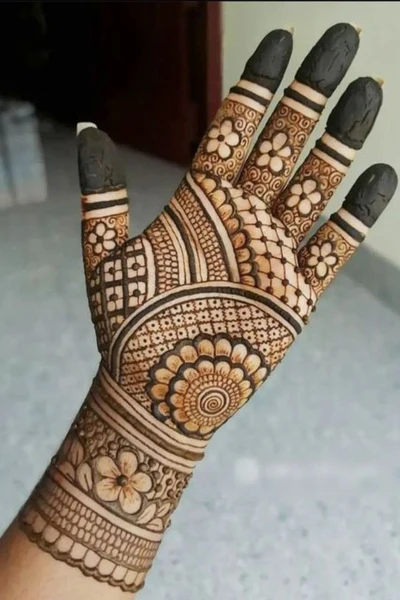 Modern full hand mehndi design Modern full hand mehndi design