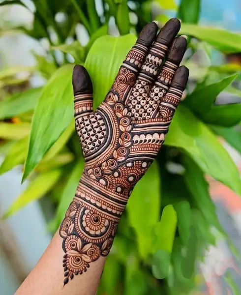 Modern full hand mehndi design Modern full hand mehndi design