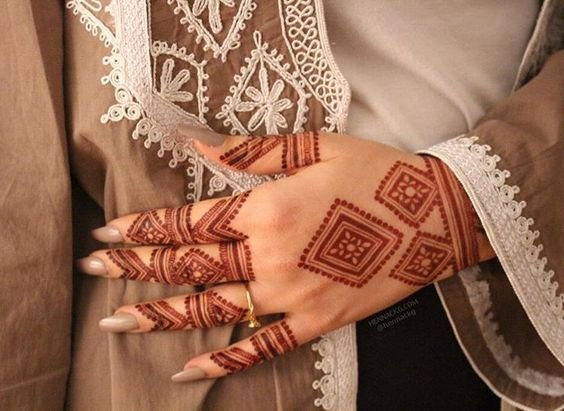 Modern full hand mehndi design Modern full hand mehndi design