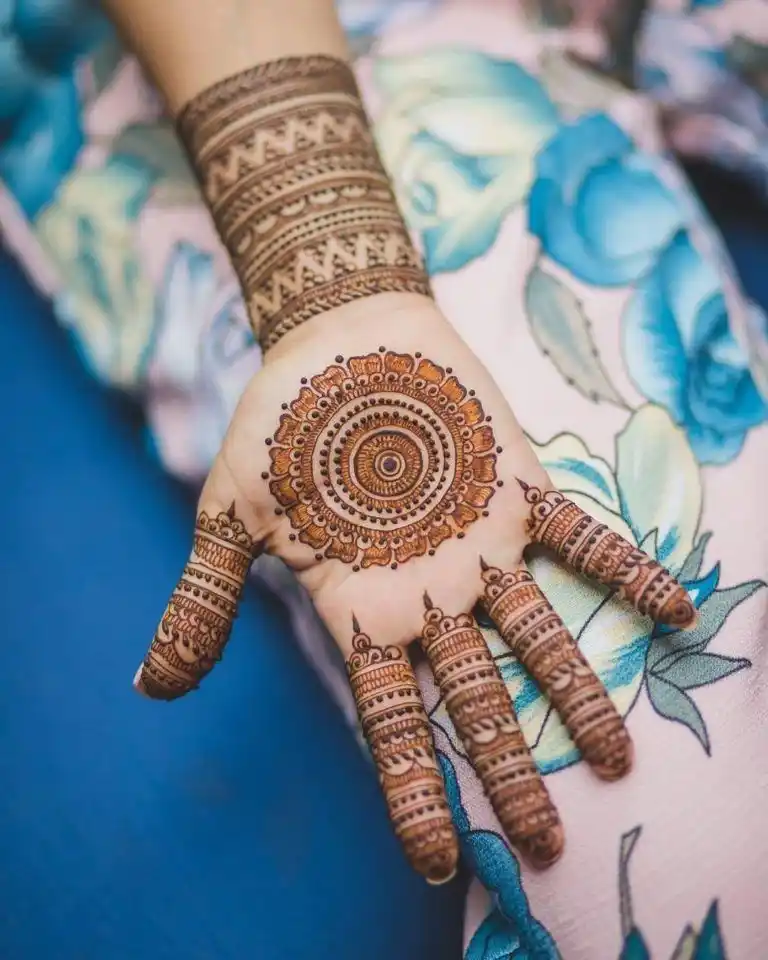 royal-front-hand-mehndi-design royal-front-hand-mehndi-design