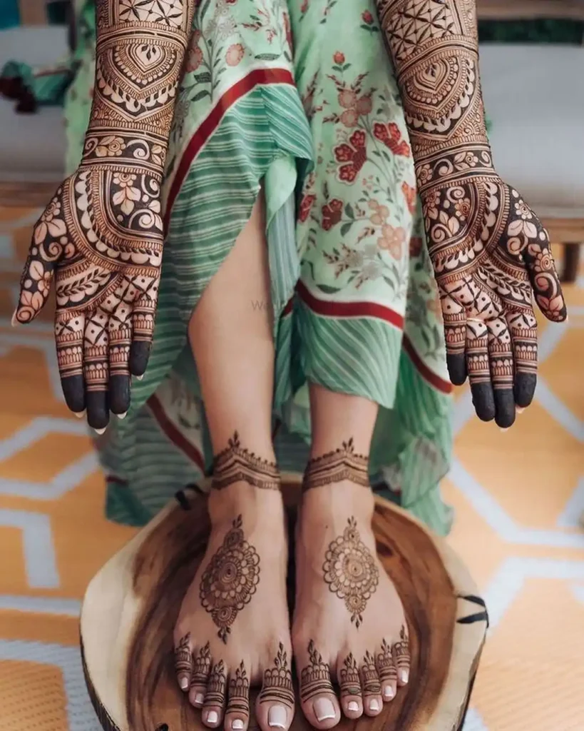 royal-front-hand-mehndi-design royal-front-hand-mehndi-design
