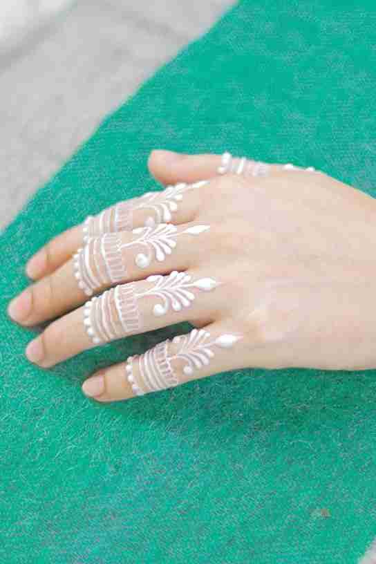 Simple Mehndi Design
