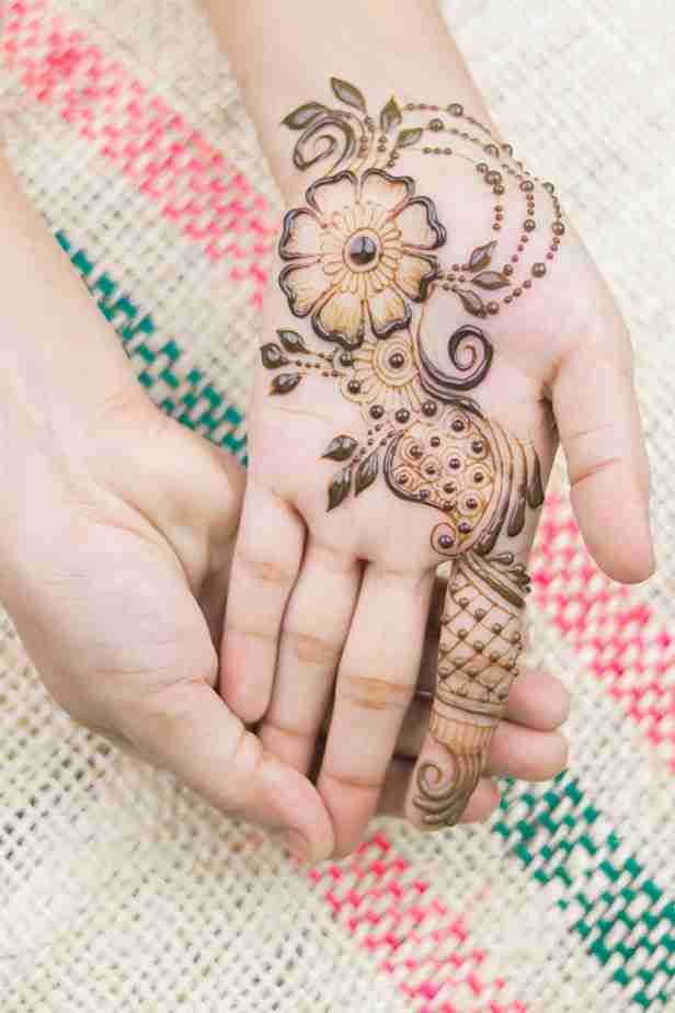 Simple Mehndi Design