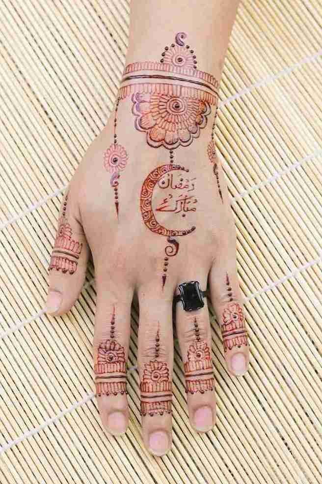 Simple Mehndi Design