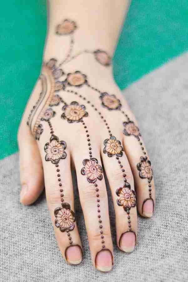 Simple Mehndi Design