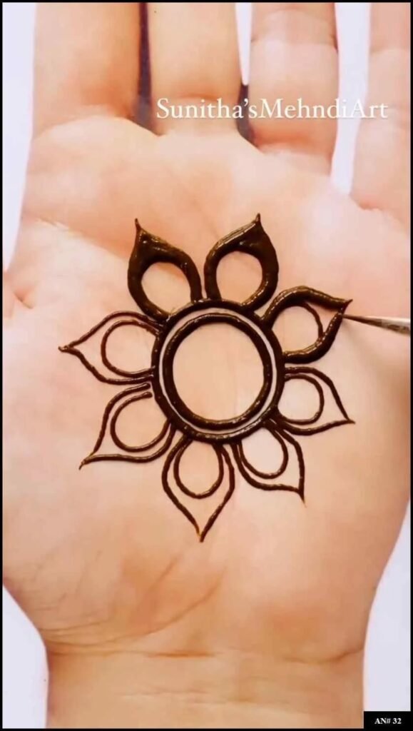 Easy Simple Circle Mehndi Design