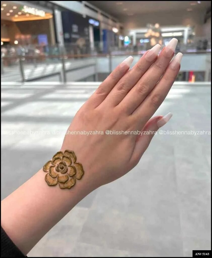 Easy Simple Circle Mehndi Design