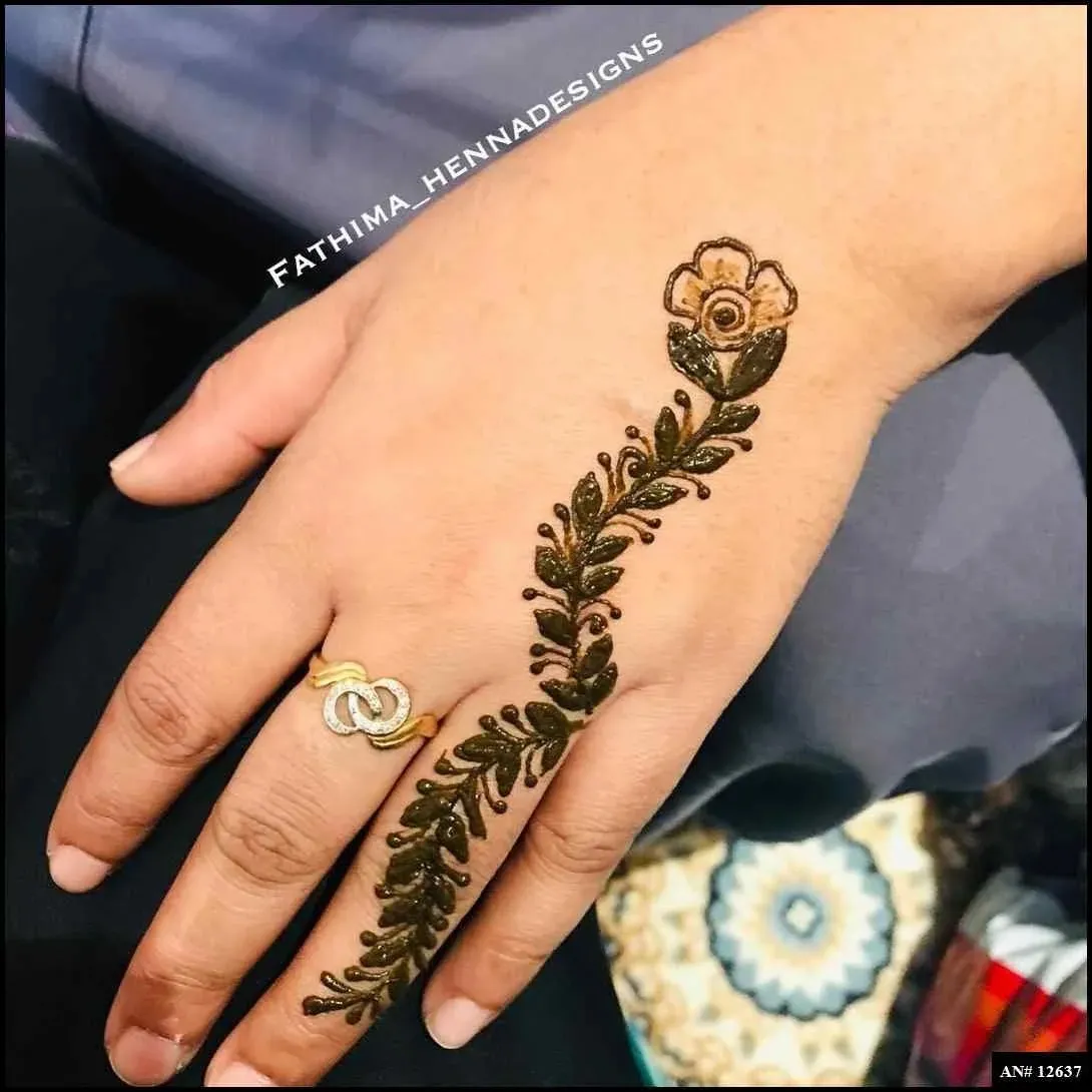 Finger Mehndi Design