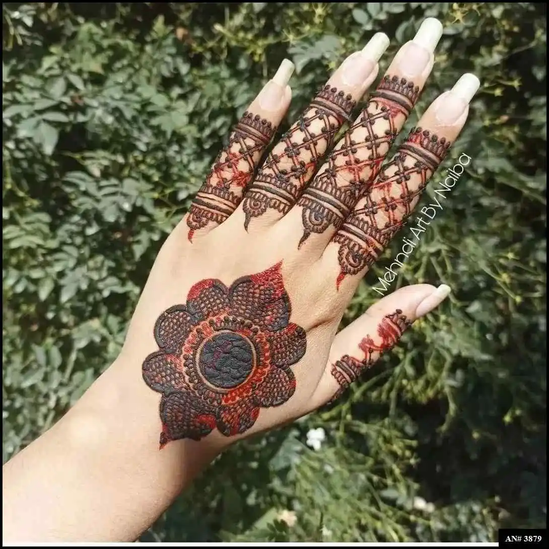 Round Mehndi Design