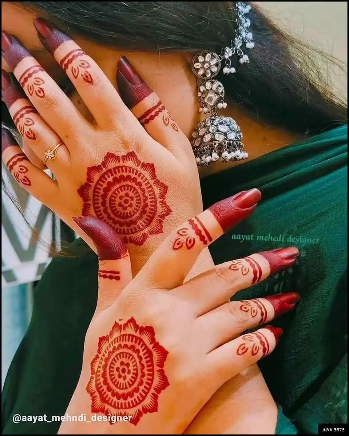 Round Mehndi Design