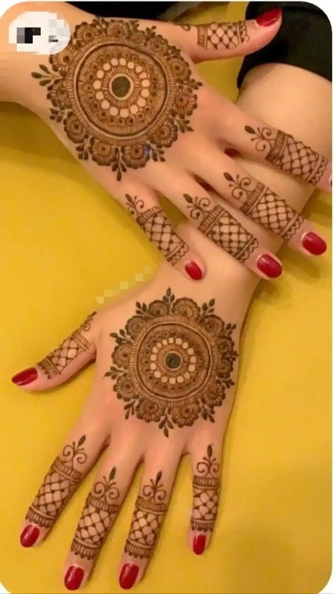 Round Mehndi Design