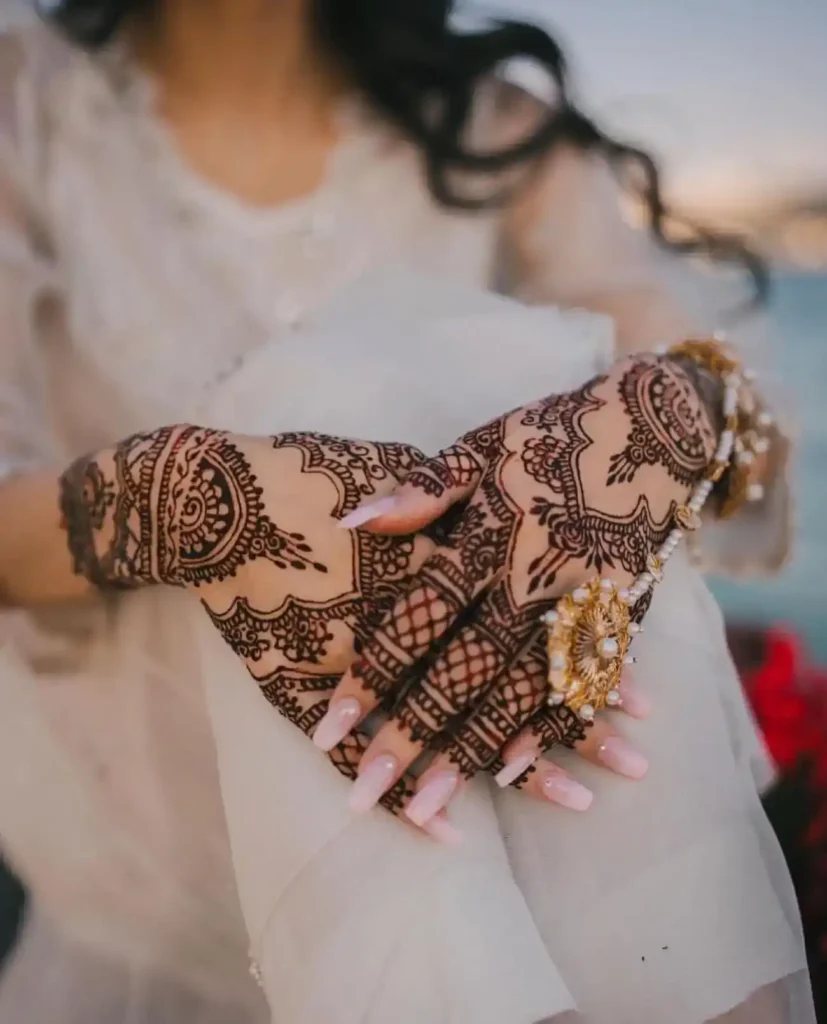 Back Side Mehndi Design
