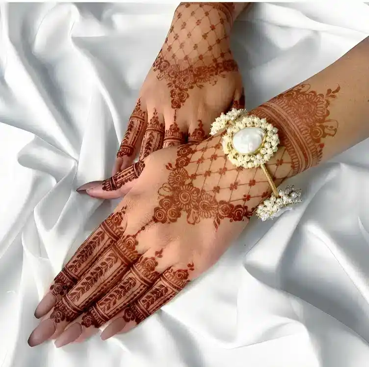 Back Side Mehndi Design