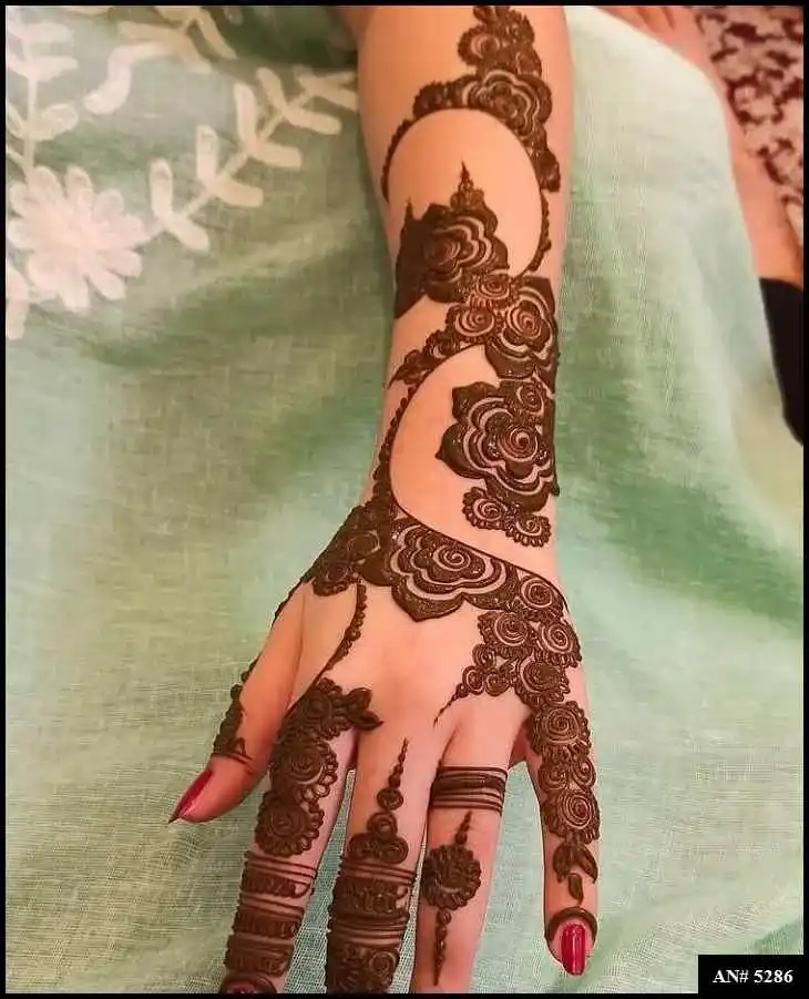 Back Side Mehndi Design