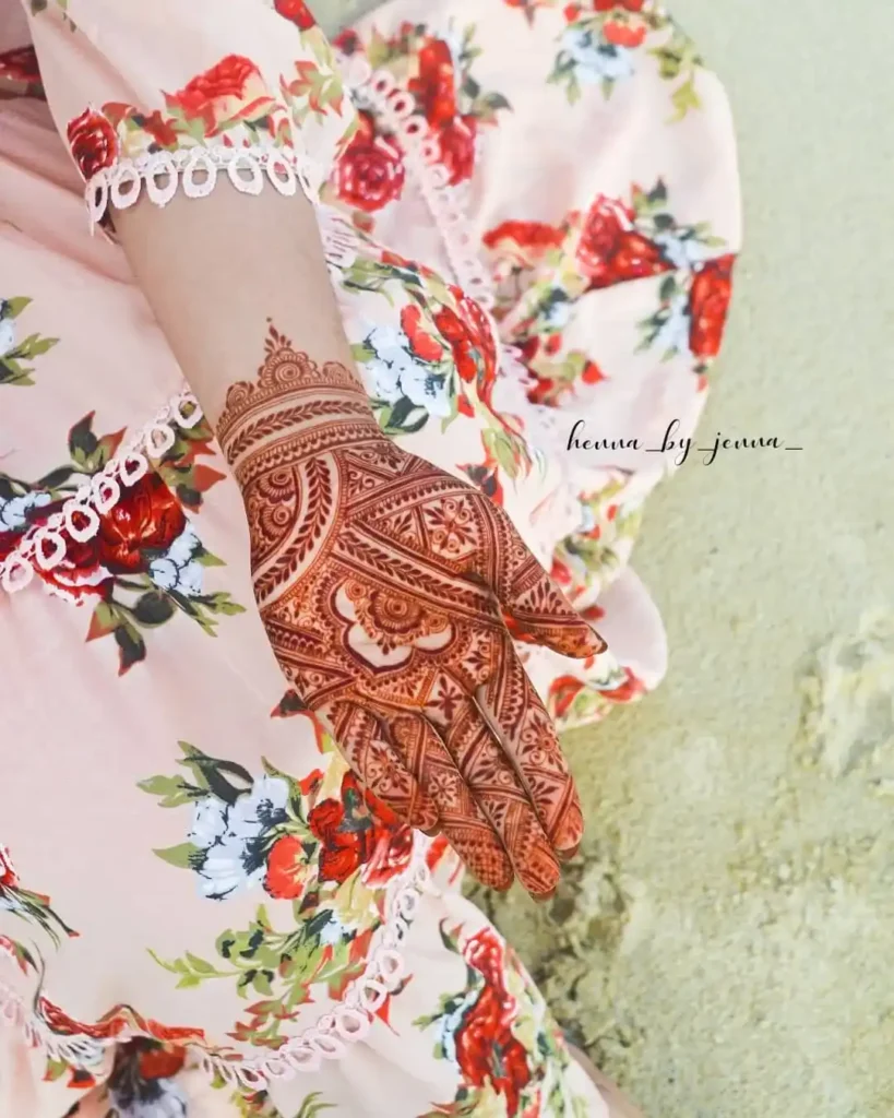 Palm Mehndi Design